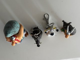 Merchandasing videojuego asterix y obelix