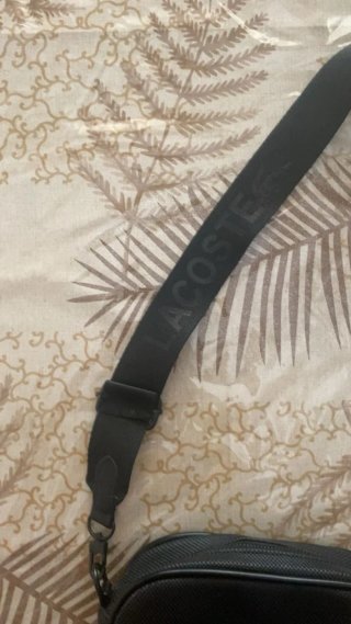 Riñonera Lacoste Negra