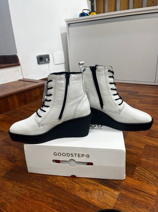 Botín cuña piel GOODSTEP Hielo