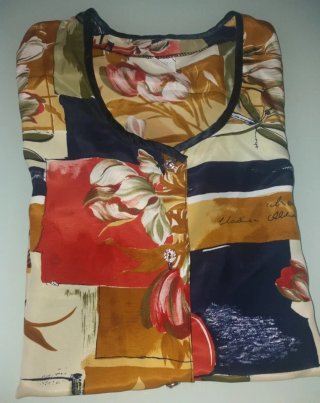Blusa estampada talla 46