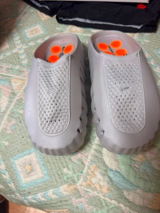 Nike Zapatillas Mules Gris y Naranja