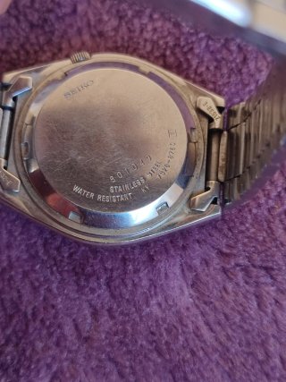 Reloj Seiko 5 Automático Oro y Plata