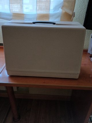Máquina de coser Sigma años 60. Adaptado motor.