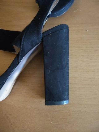 Sandalias Pull&Bear Negras Talla 38,con plataforma