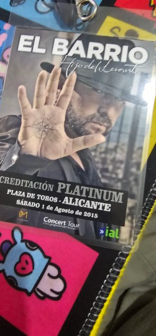 Postal El Barrio y Acreditación Platinum
