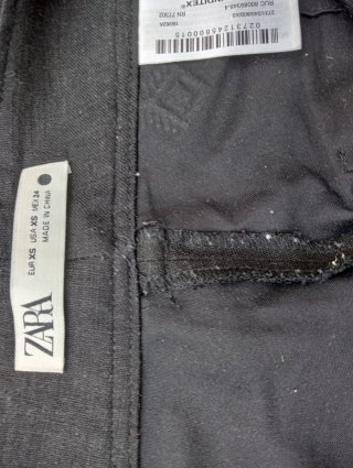 Pantalón ancho estampado Zara