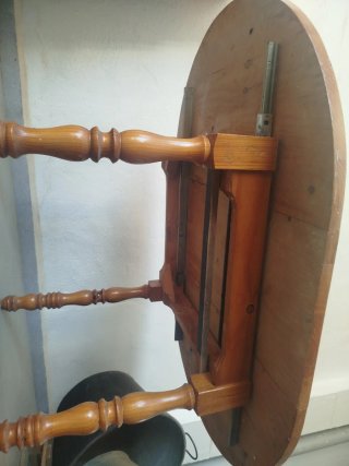 Tavolo estensibile in legno massello
