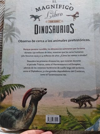 2 Enciclopedias: Dani Evan y Magnífico Libro Dinos