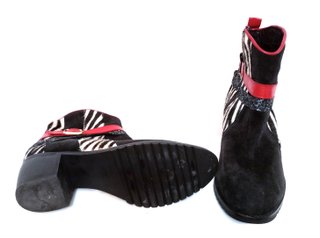 Botines de mujer de ante con tacón ancho