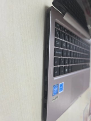 Portátil ASUS Plata