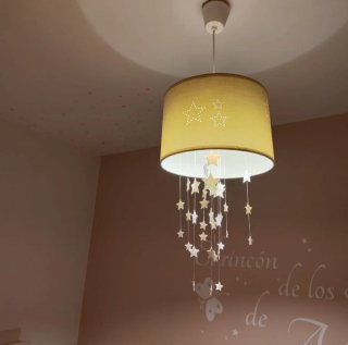 Lámpara infantil estrellas beige