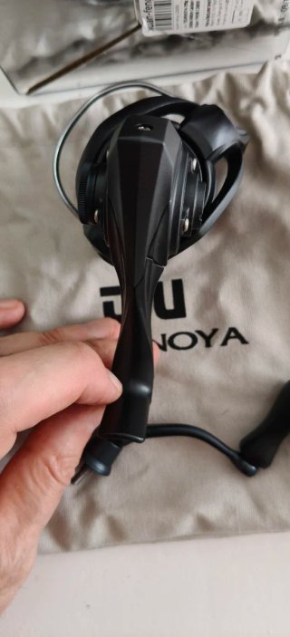 Carrete Tsurinoya Freere S2000 155gr