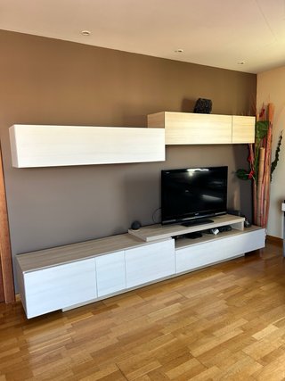 Comedor completo: librería, bufete y mesa