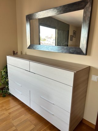 Comedor completo: librería, bufete y mesa