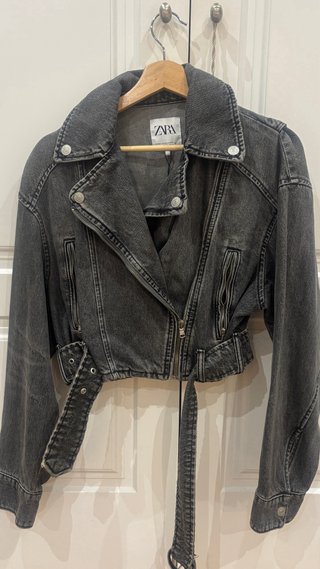 Cazadora vaquera Zara gris