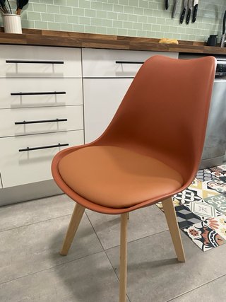 2 Sedie Nordiche Terracotta Nuove