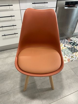 2 Sedie Nordiche Terracotta Nuove