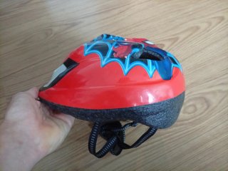 Casco infantil Spiderman