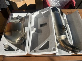 Tubo de escape Akrapovic F900