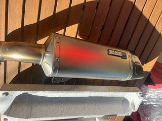 Tubo de escape Akrapovic F900