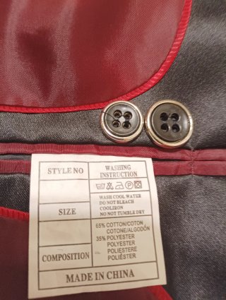 Chaqueta niño bordada
