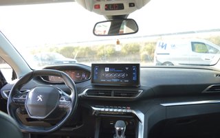 PEUGEOT 5008 1.5 BlueHDi SS Allure