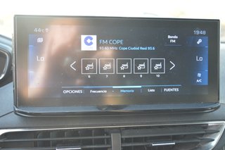 PEUGEOT 5008 1.5 BlueHDi SS Allure