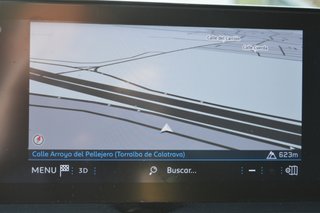 PEUGEOT 5008 1.5 BlueHDi SS Allure