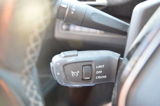 PEUGEOT 5008 1.5 BlueHDi SS Allure