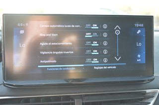 PEUGEOT 5008 1.5 BlueHDi SS Allure