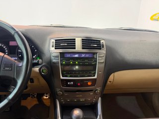 Lexus IS220d Luxury