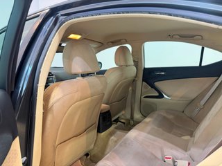 Lexus IS220d Luxury