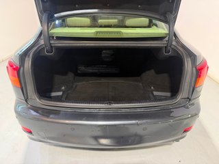 Lexus IS220d Luxury