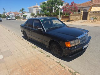 Mercedes-Benz 190e 1982