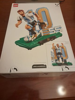 LEGO Lionel Messi - Football Legend 43015