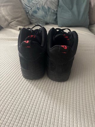 Nike Air Force 1 Negras
