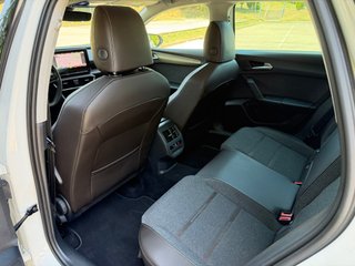 Seat Nuevo León SP 1.4 e-Hybrid DSG S&S Xcellence Go L