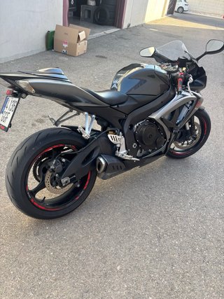 Suzuki GSXR 600 K7 - 51.000 km