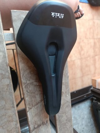 Sillín bici Fizik Terra 145mm
