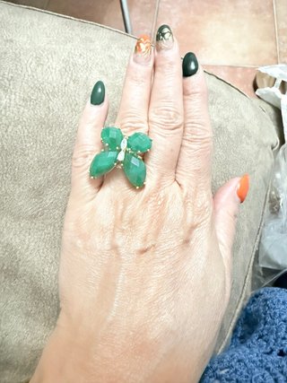 Anillo Mariposa Esmeralda y  baño de Oro