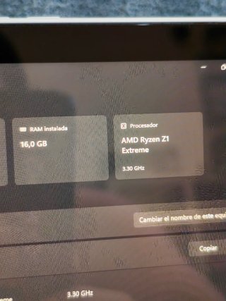 Asus ROG Ally Z1 Extreme + Custodia