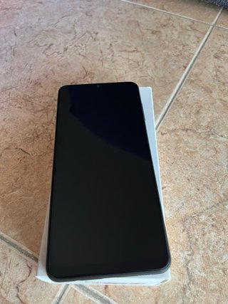 Samsung Galaxy A12 64GB Caja y Cargador