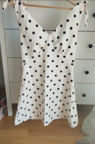 Vestido de verano con lunares