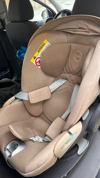 Silla de coche Cybex Cloud con base T (nuevo 560€)