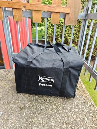 Horno Portátil Kampa Freedom Camper