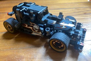 LEGO Technic Fuga ad Alta Velocità + Figura Ninjago