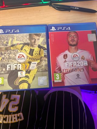 Lote FIFA 17 + FIFA 20 PS4