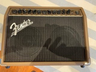 Amplificador Fender Acoustasonic 40
