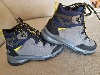 Botas montaña niño T.32