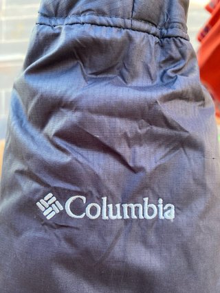 Plumas Columbia Azul Talla M